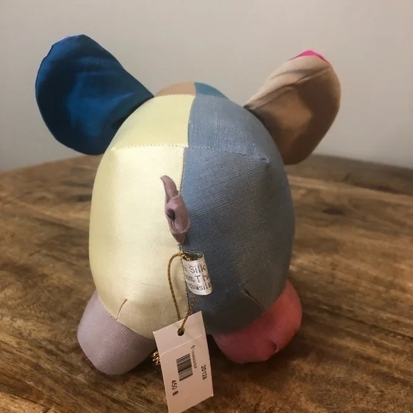 100 % Thai Silk Elephant. Multicolored and in perfect condition. BNWT - Picture 3 of 8